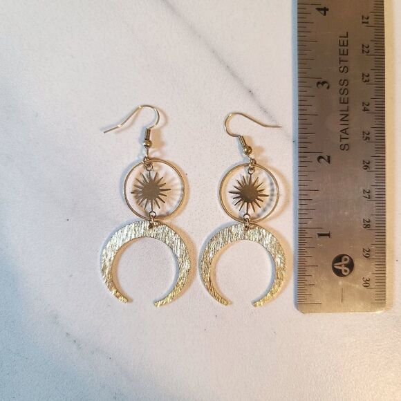 ☀️Brushed Brass Sun and Moon Celestial Earrings🌙 - Picture 3 of 5